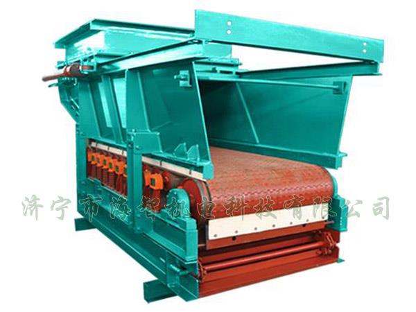 帶式（甲帶）給料機具有運行平穩(wěn)、節(jié)能、環(huán)保等優(yōu)點